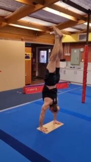 This Saturday is the last session of our 4-Week Movement Program with Kurt Benton!
Hereβs a quick look at some of the awesome mobility, balance, and handstand work everyoneβs been working on over the last month. π€ΈββοΈβ¨
Didnβt make it to the earlier weeks? Casual/single-session bookings are still open! Come jump in for the final session and turn your Saturday upside down. π
π² Book your spot now via iClassPro: kooranagym.com.au/adult